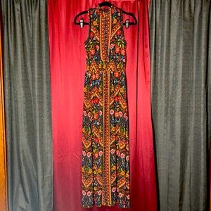 Maxi hippie Exhilaration dress w/ high collar